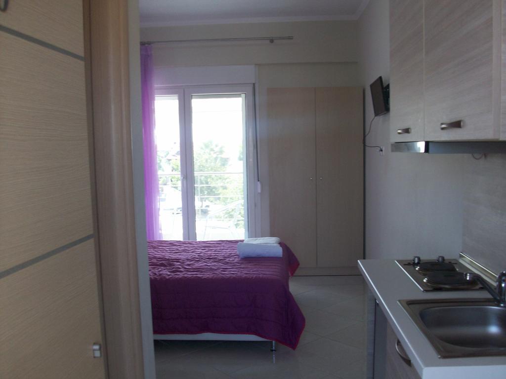 Mavridis Rooms Nikiti  Zimmer foto