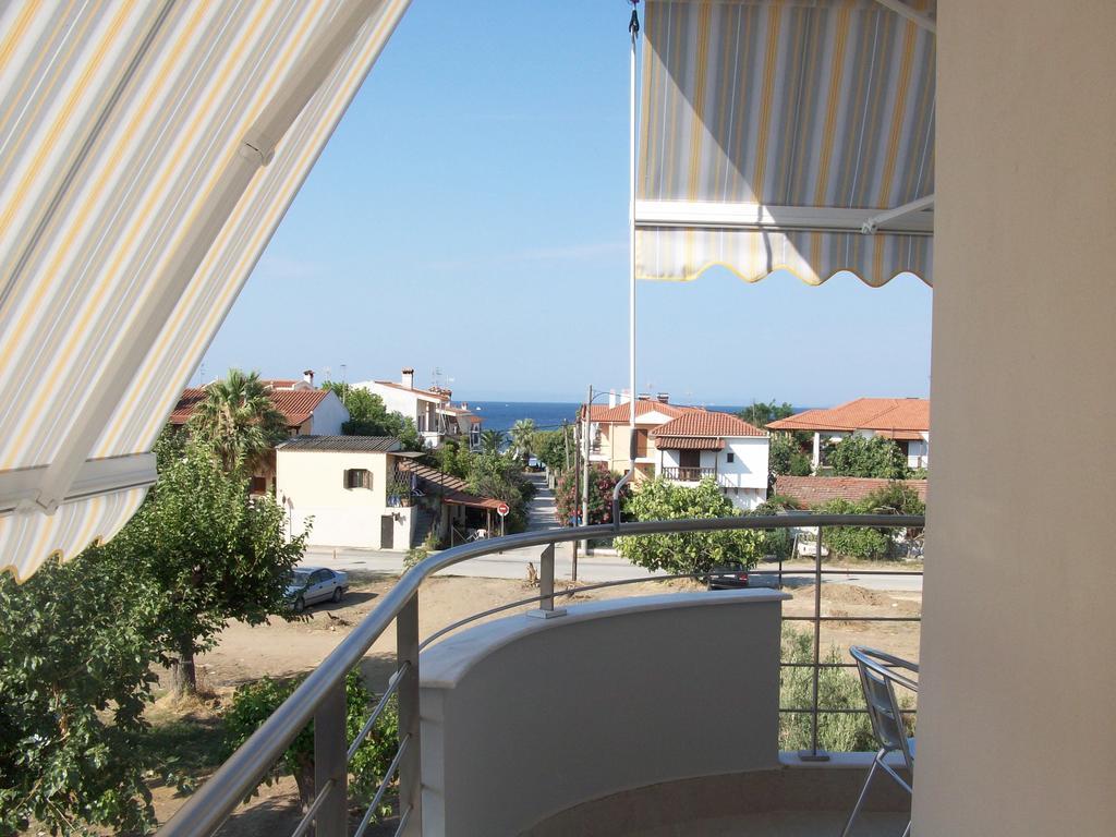 Mavridis Rooms Nikiti  Zimmer foto